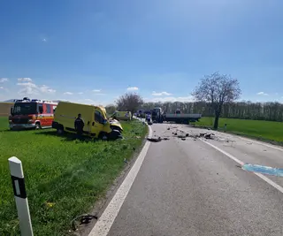 K dopravnej nehode došlo medzi Rišňovcami a Krvavými Šenkmi.